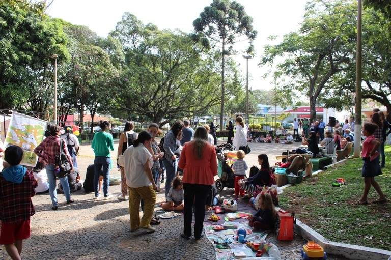 FEIRA DE BRINQUEDOS